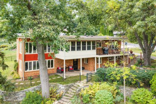 94-web-or-mls-2212-mary-hills-dr.jpg