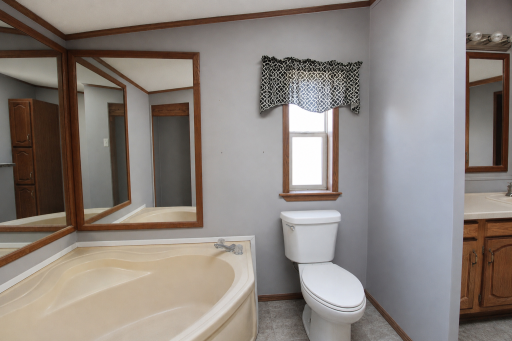 410 HWY 10 Hobart, Hawley, MN 56549