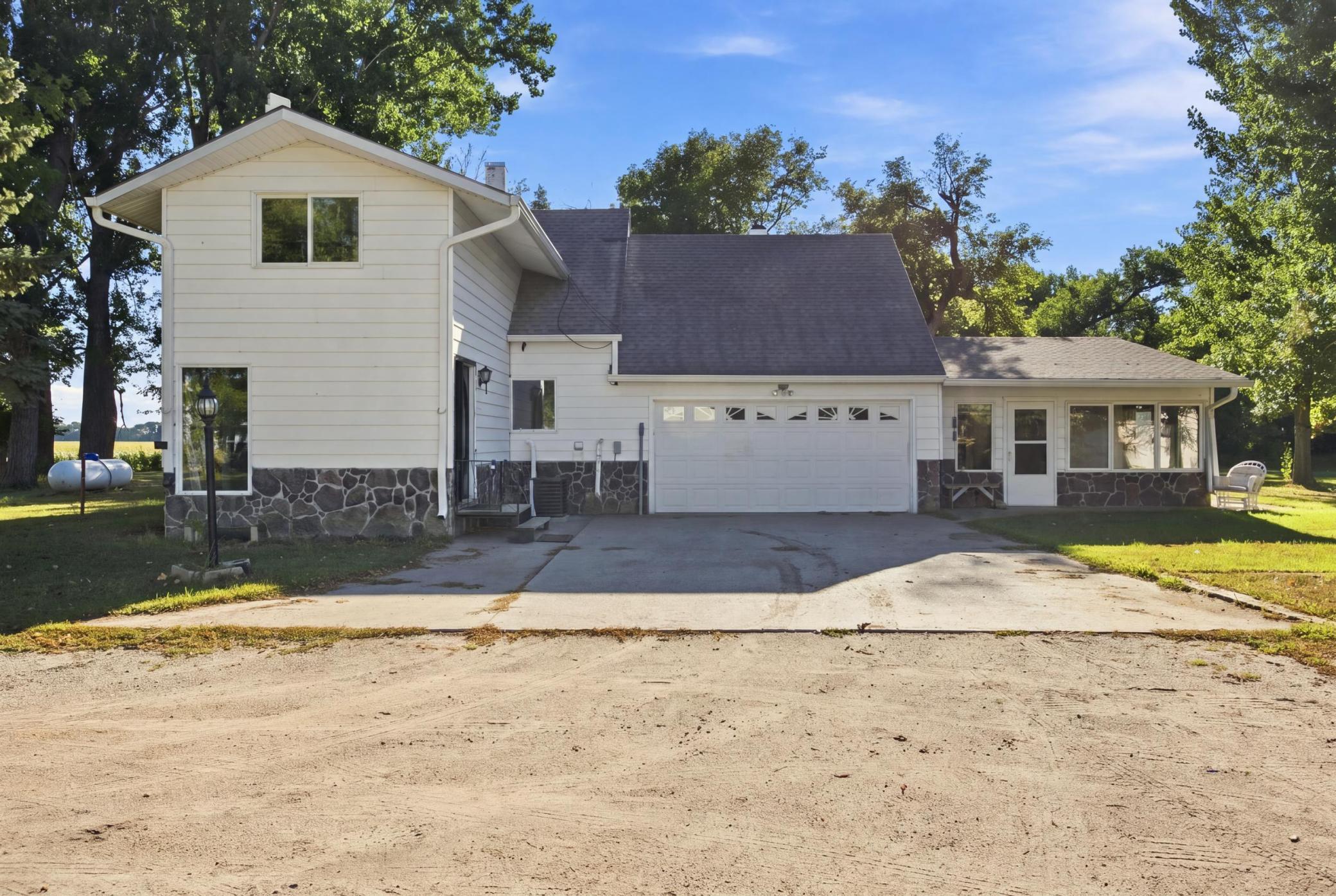 15218 9th Street NE, Mayville, ND 58257