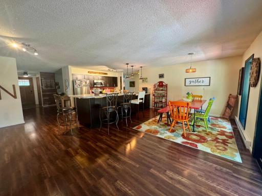 Kitchen/Dining