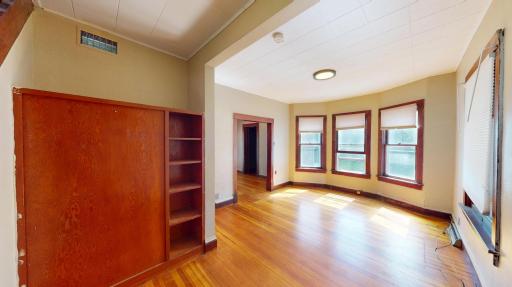 441 Center Avenue S, Glenville, MN 56036