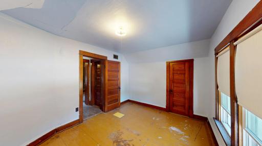 441 Center Avenue S, Glenville, MN 56036