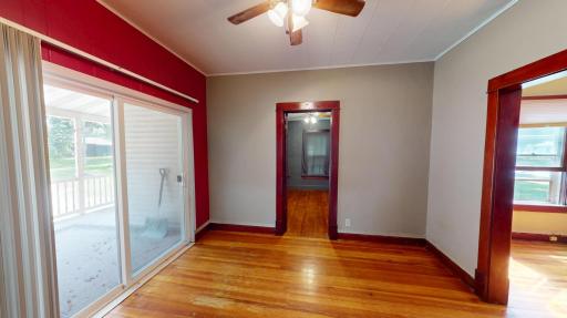 441 Center Avenue S, Glenville, MN 56036