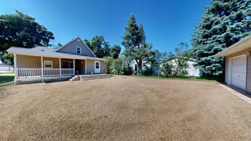 441 Center Avenue S, Glenville, MN 56036