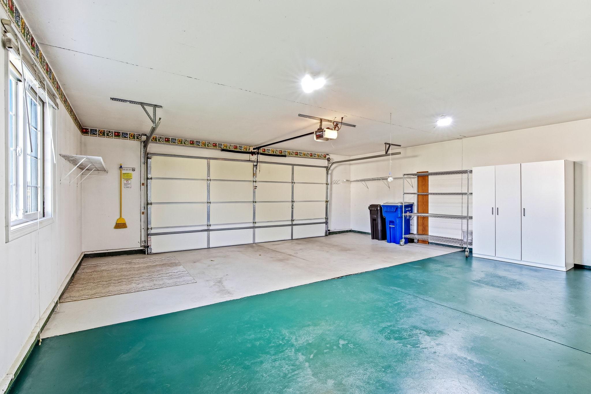 28-web-or-mls-11021-57th-St-28.jpg