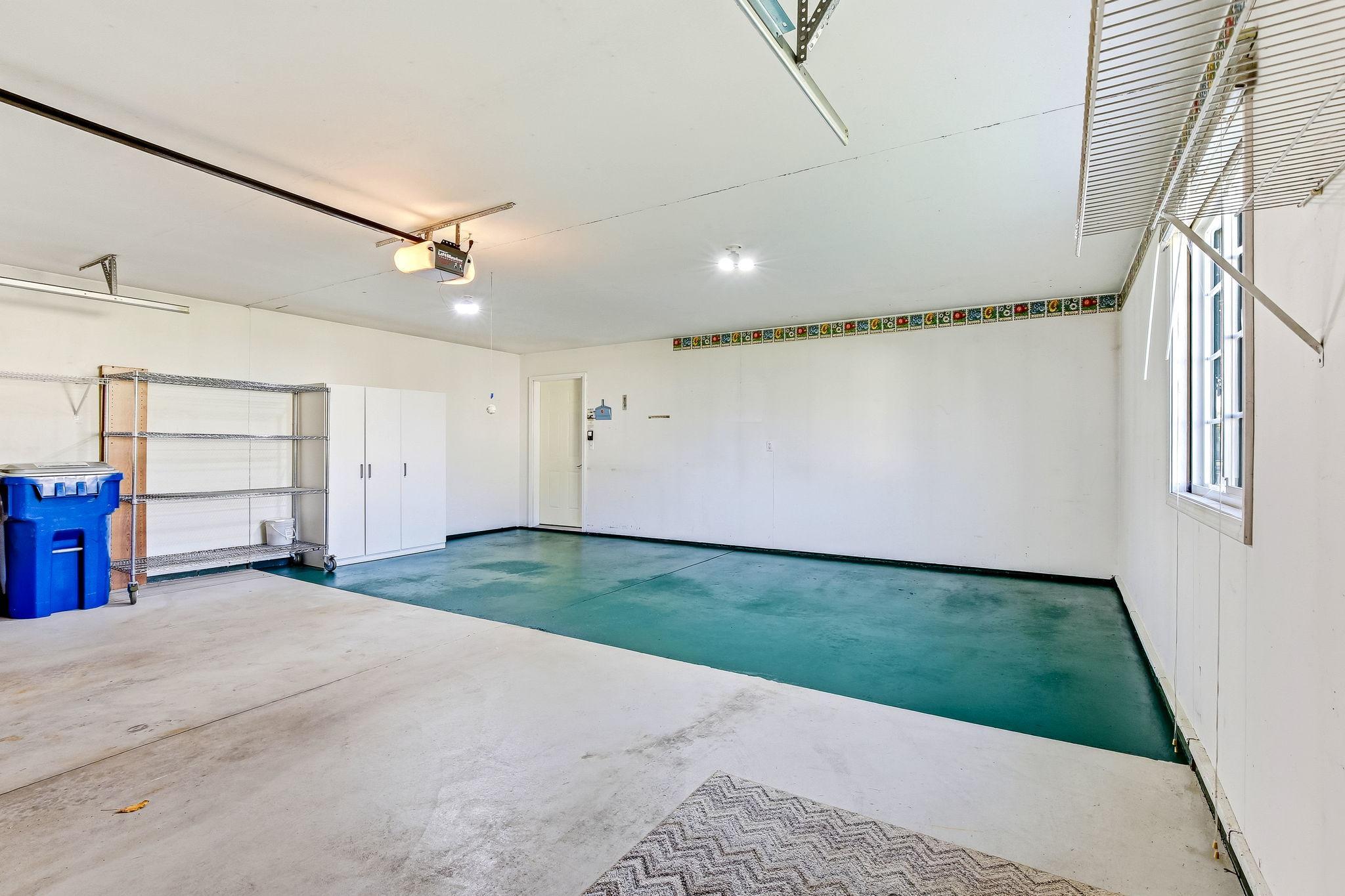 27-web-or-mls-11021-57th-St-27.jpg