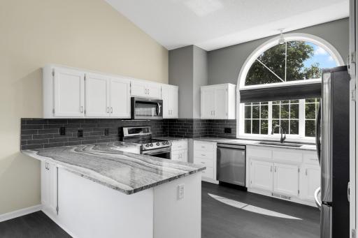 725 103rd Avenue NE, Blaine, MN 55434
