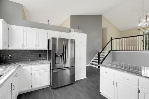 725 103rd Avenue NE, Blaine, MN 55434