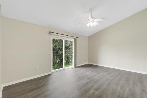 725 103rd Avenue NE, Blaine, MN 55434