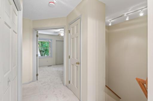 18661 Clear View Court, Minnetonka, MN 55345