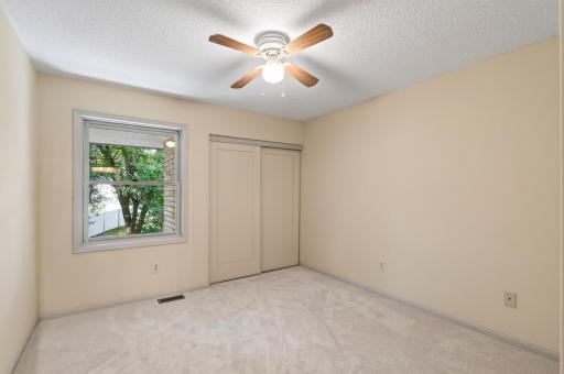 18661 Clear View Court, Minnetonka, MN 55345