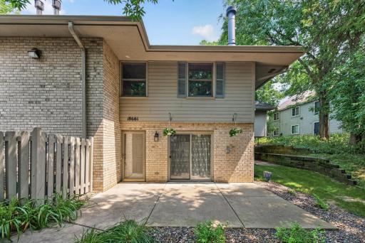 18661 Clear View Court, Minnetonka, MN 55345