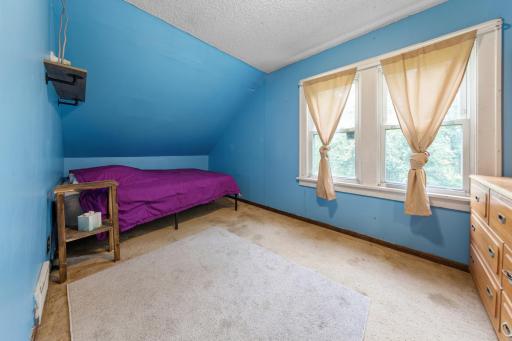 25115 Lamb Avenue, Kenyon, MN 55946