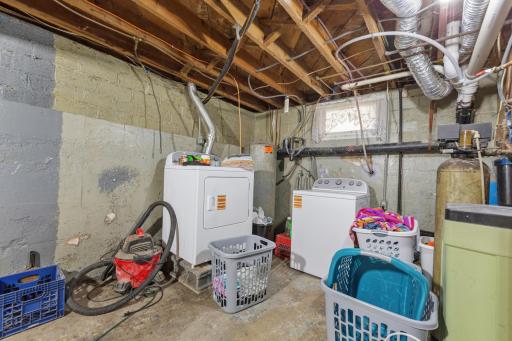 25115 Lamb Avenue, Kenyon, MN 55946