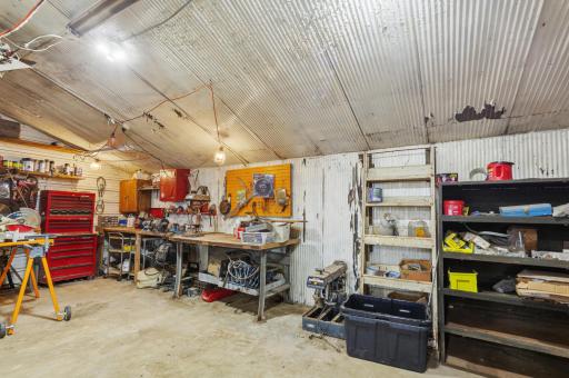 25115 Lamb Avenue, Kenyon, MN 55946