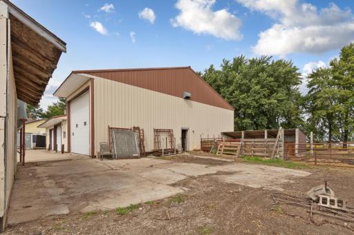 25115 Lamb Avenue, Kenyon, MN 55946