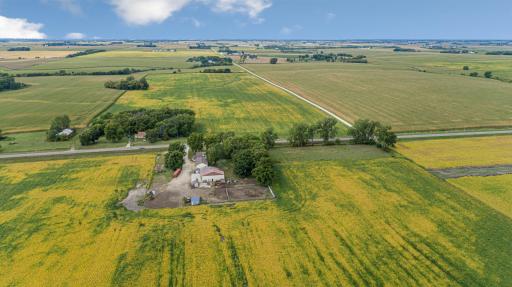 25115 Lamb Avenue, Kenyon, MN 55946