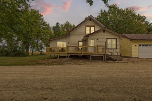 25115 Lamb Avenue, Kenyon, MN 55946
