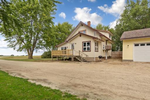 25115 Lamb Avenue, Kenyon, MN 55946