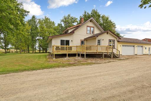 25115 Lamb Avenue, Kenyon, MN 55946