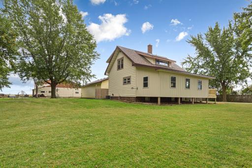 25115 Lamb Avenue, Kenyon, MN 55946
