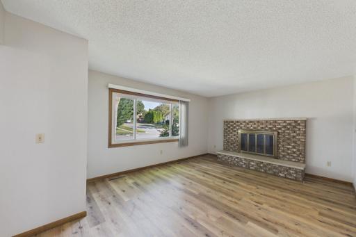 3024 Crescent Lane NW, Rochester, MN 55901