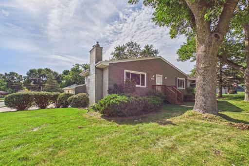 3024 Crescent Lane NW, Rochester, MN 55901