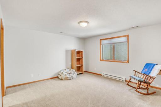 Basement Bedroom3_1
