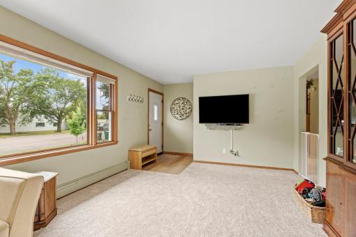1709 14th Street E, Glencoe, MN 55336