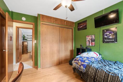 1709 14th Street E, Glencoe, MN 55336