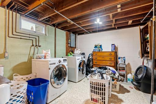 1709 14th Street E, Glencoe, MN 55336