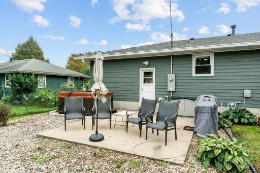 1709 14th Street E, Glencoe, MN 55336