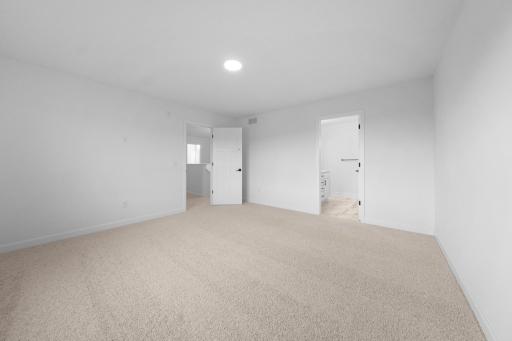 (Photo of an inventory home, actual homes finishes will vary)