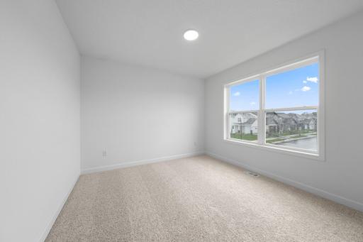 (Photo of an inventory home, actual homes finishes will vary)
