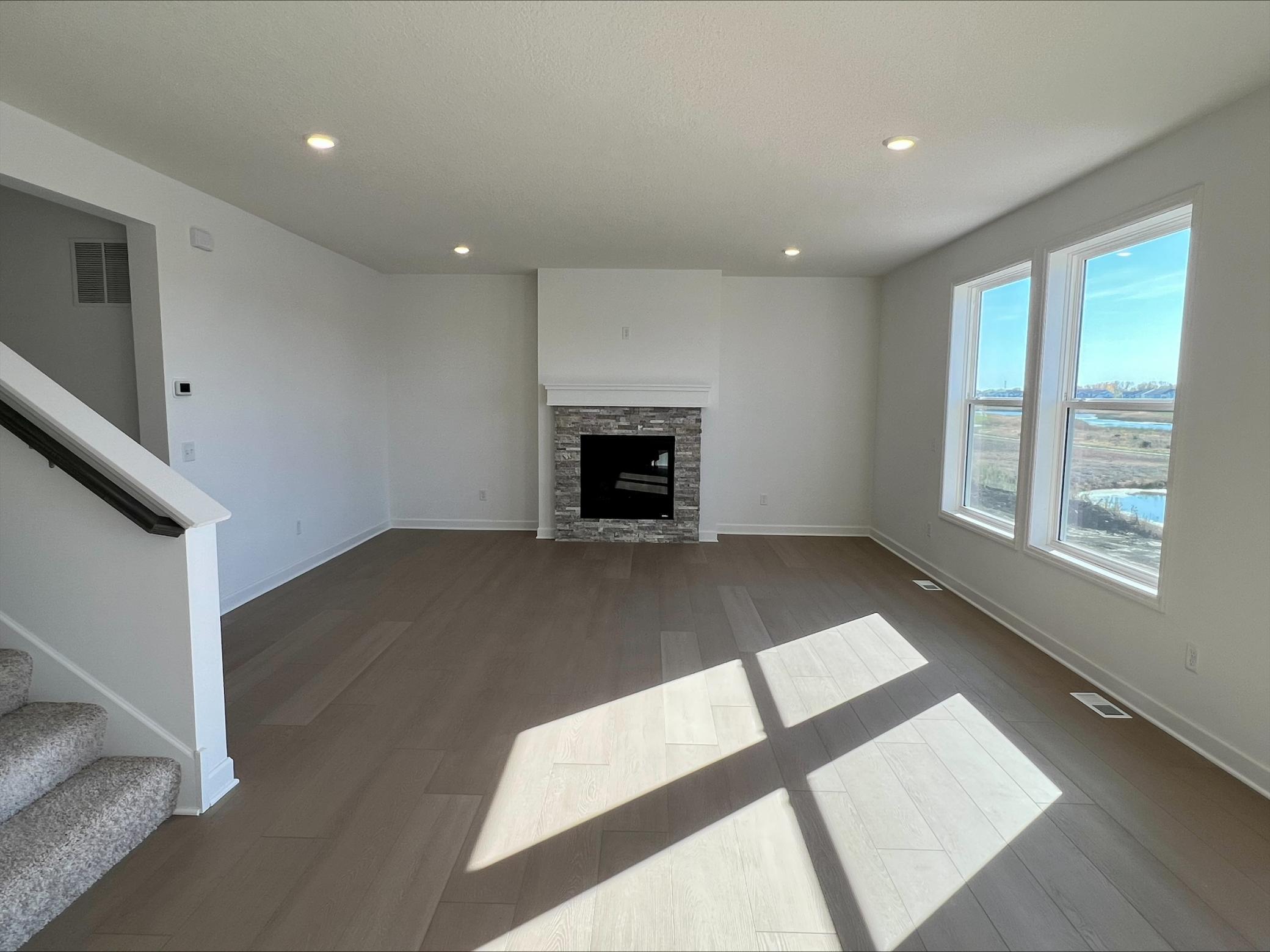 (Photo is of the actual home.)