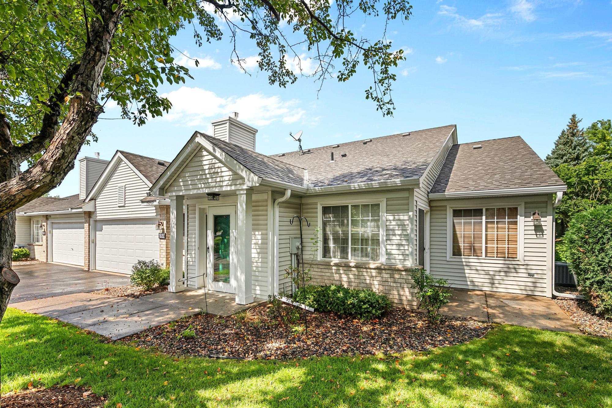 Property photo for 15202 Greenhaven Way, Burnsville, MN 55306