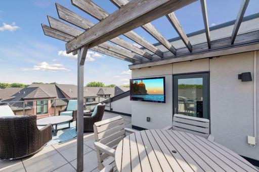 875 Lake Street N, 401, Wayzata, MN 55391
