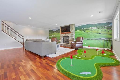 2056 Arnold Palmer Dr - Web Quality - 014 - 08 Living Room.jpg