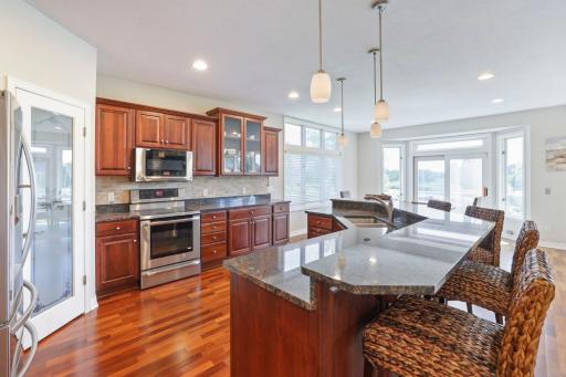 2056 Arnold Palmer Dr - Web Quality - 025 - 19 Kitchen.jpg
