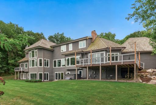 28200 Boulder Circle, Excelsior, MN 55331