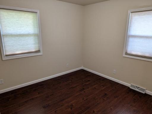 851 4th Avenue SE, Wells, MN 56097