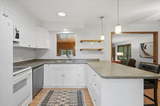 272 Glenmont Road, River Falls, WI 54022