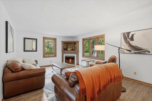 272 Glenmont Road, River Falls, WI 54022