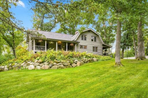 136 County Road E, Houlton, WI 54082