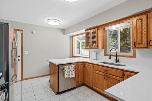 6810 Brookview Drive NE, Fridley, MN 55432
