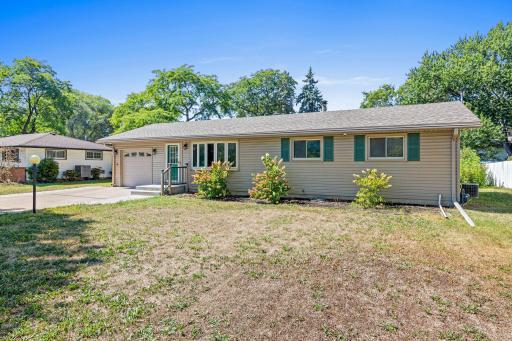 6810 Brookview Drive NE, Fridley, MN 55432