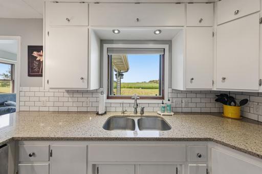 34421 Old Highway 13, Waseca, MN 56093