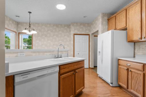 7447 Timber Crest Drive S, Cottage Grove, MN 55016