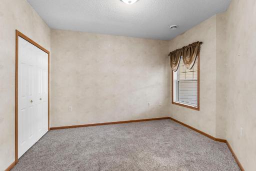 7447 Timber Crest Drive S, Cottage Grove, MN 55016