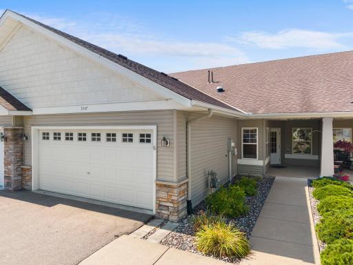 7447 Timber Crest Drive S, Cottage Grove, MN 55016